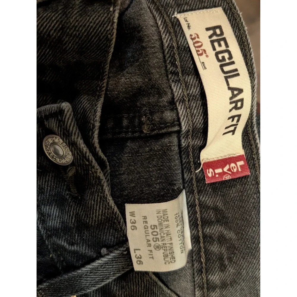 Levis brand levi
